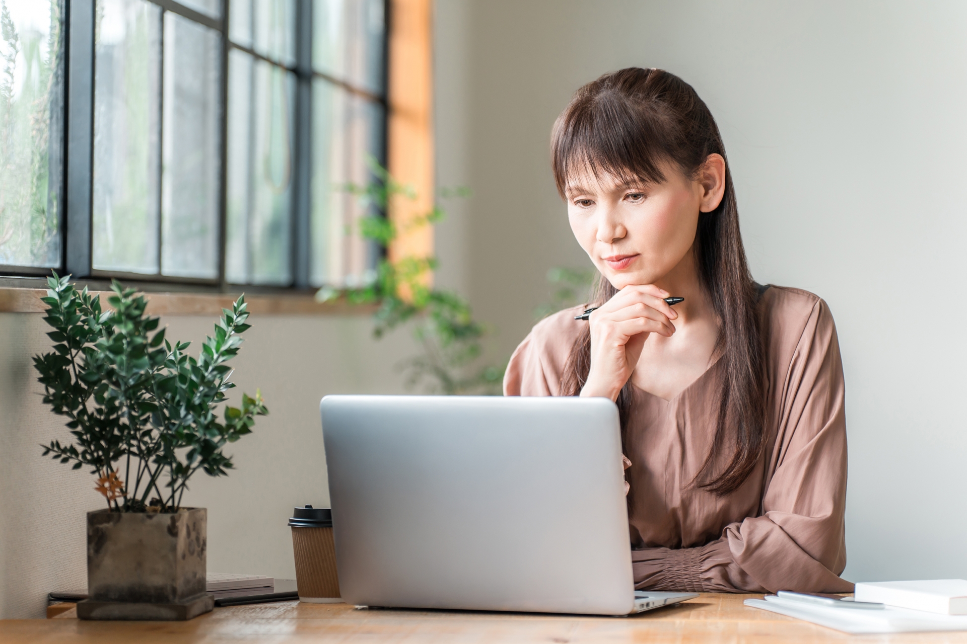 高齢者身元保証サービスで把握すべきポイント